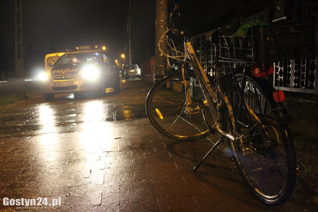 Potrącenie rowerzysty na przejściu dla pieszych w Gostyniu