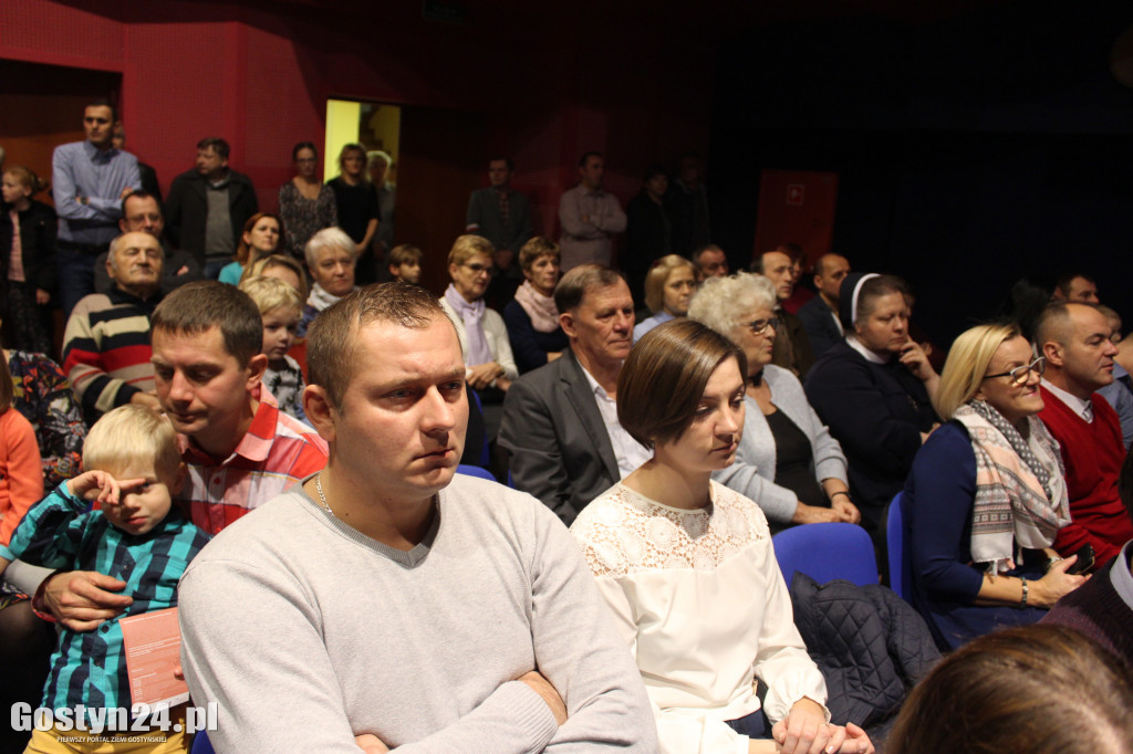 Przegląd Piosenki Patriotycznej w gostyńskim Hutniku