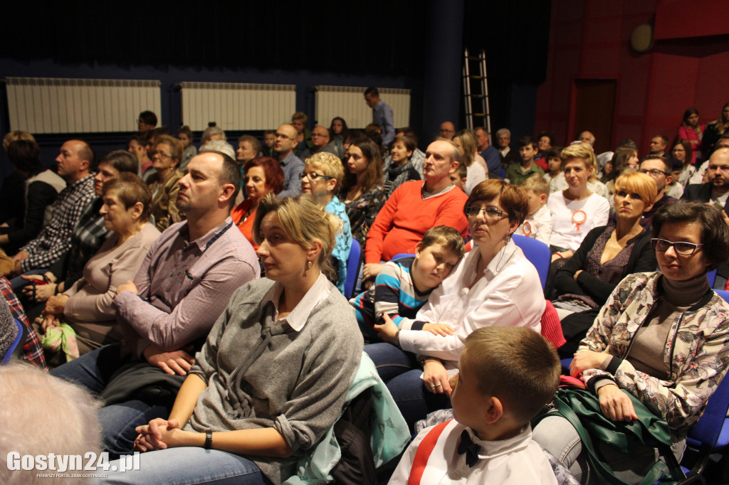 Przegląd Piosenki Patriotycznej w gostyńskim Hutniku