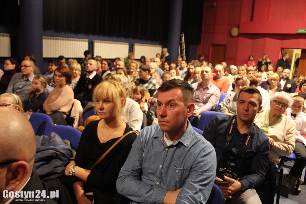 Przegląd Piosenki Patriotycznej w gostyńskim Hutniku