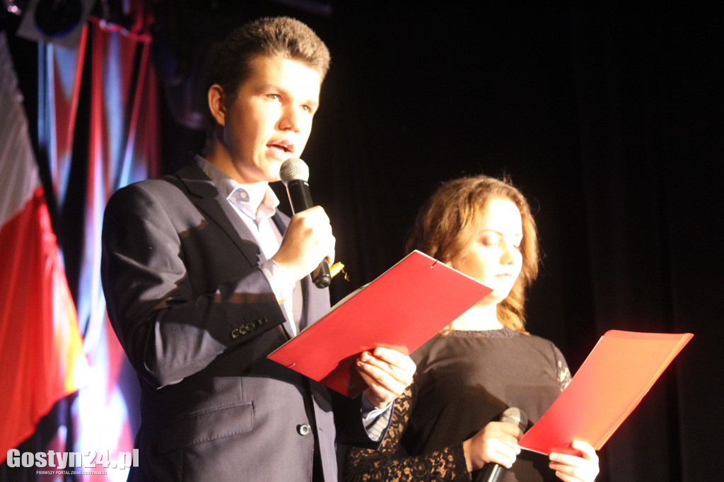 Przegląd Piosenki Patriotycznej w gostyńskim Hutniku