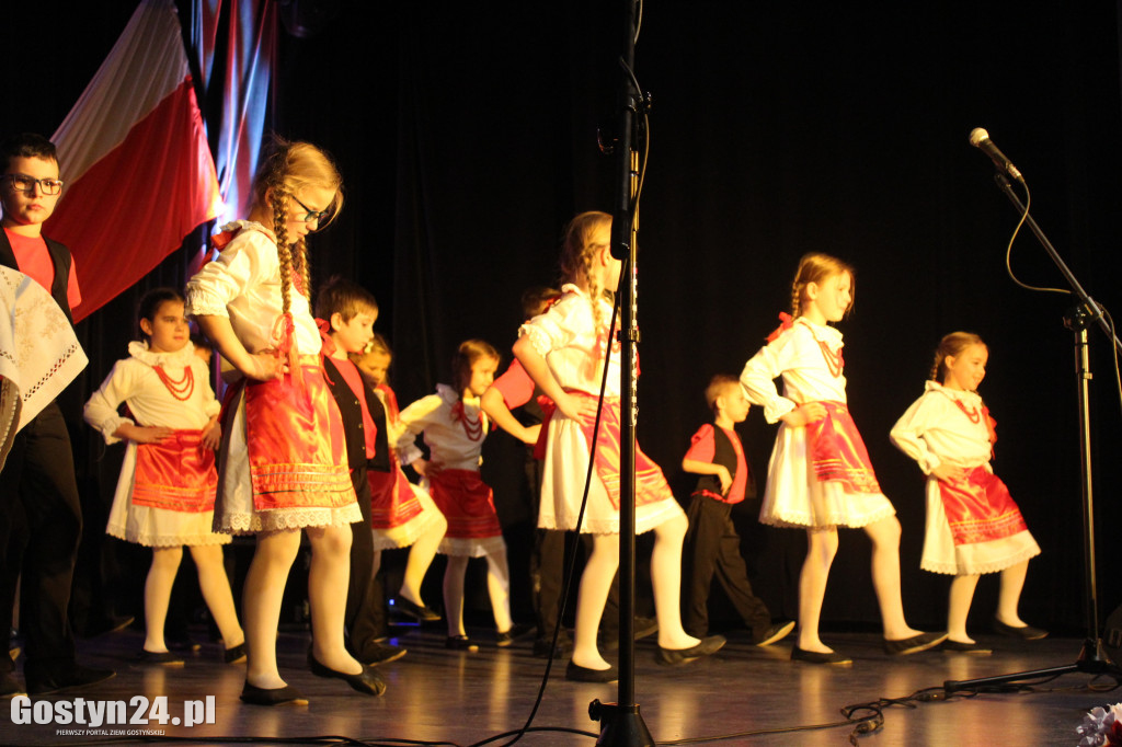 Przegląd Piosenki Patriotycznej w gostyńskim Hutniku