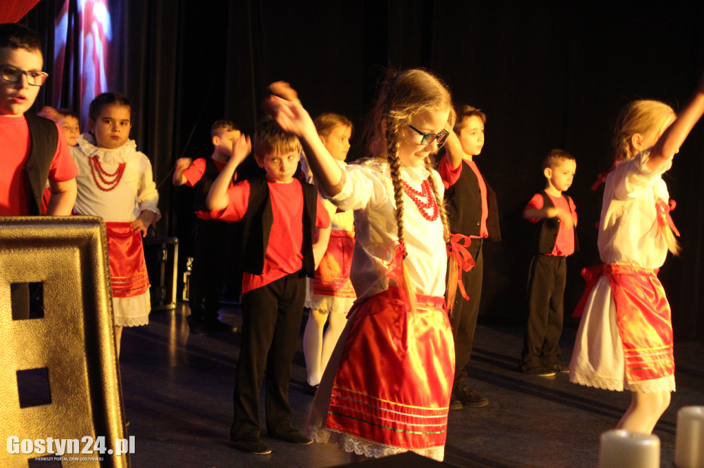 Przegląd Piosenki Patriotycznej w gostyńskim Hutniku