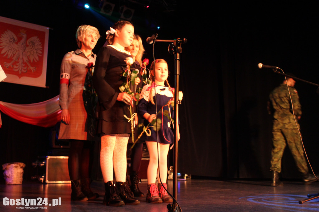 Przegląd Piosenki Patriotycznej w gostyńskim Hutniku