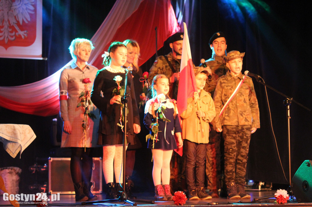 Przegląd Piosenki Patriotycznej w gostyńskim Hutniku