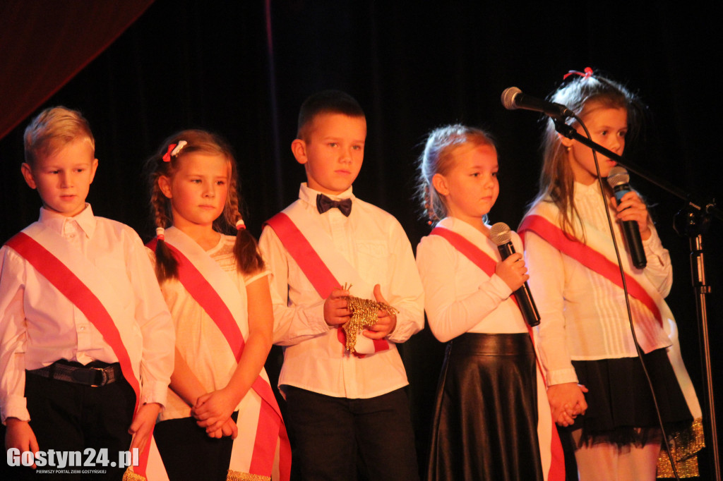 Przegląd Piosenki Patriotycznej w gostyńskim Hutniku