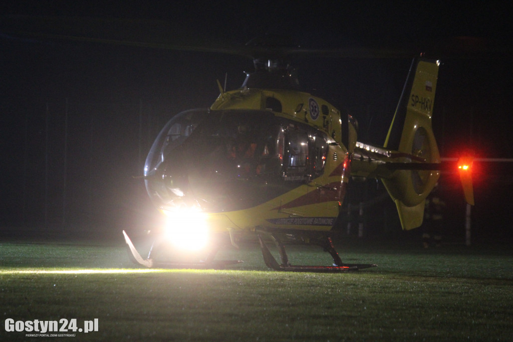 Helikopter LPR lądował na stadionie w Pępowie