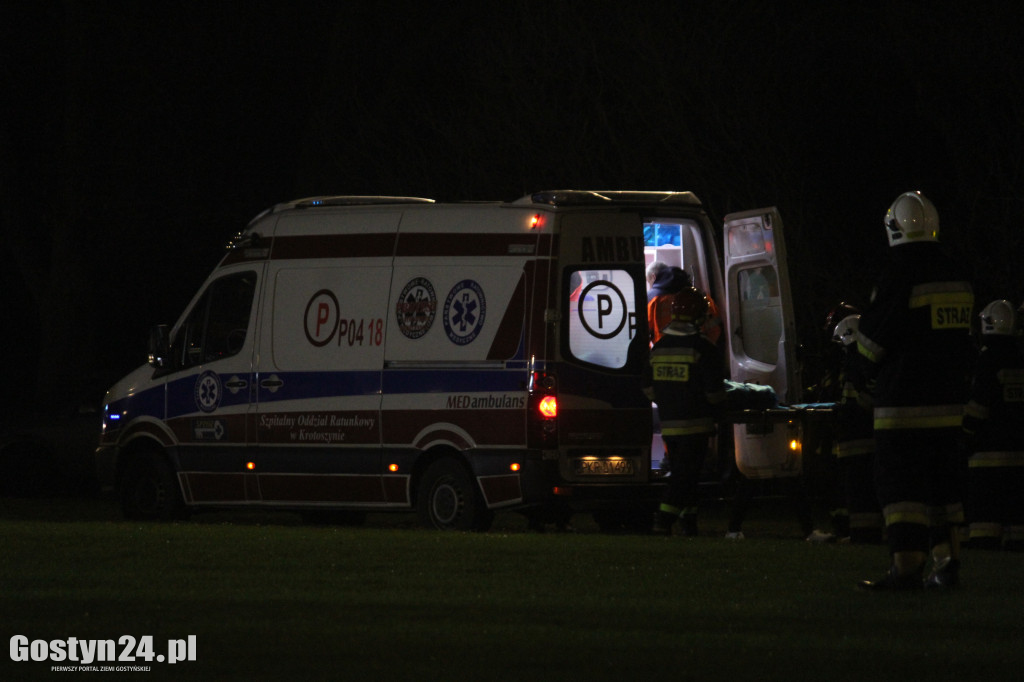 Helikopter LPR lądował na stadionie w Pępowie