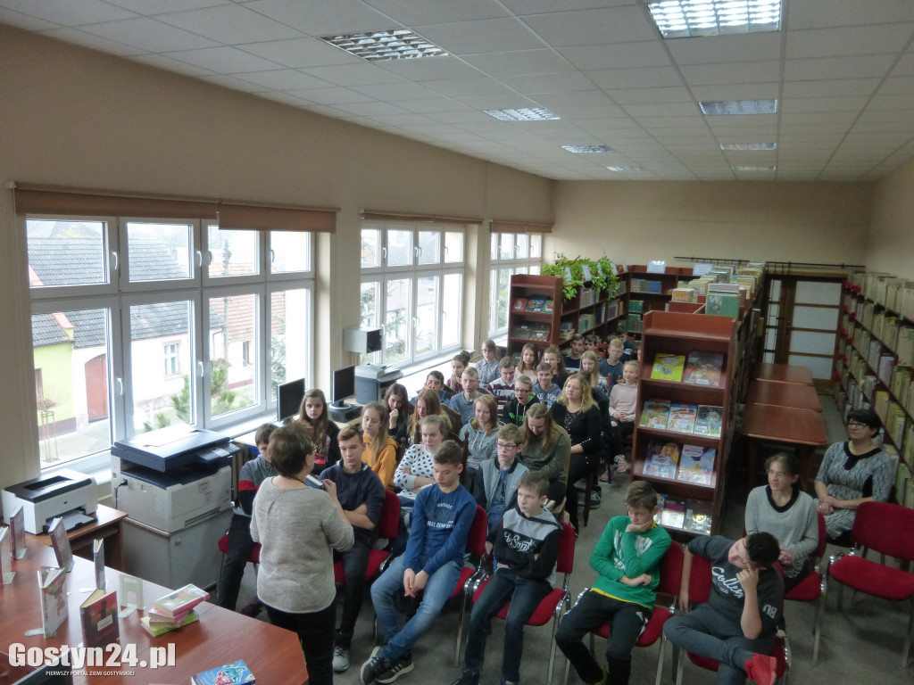 Spotkania Grażyny Bąkiewicz z młodzieżą