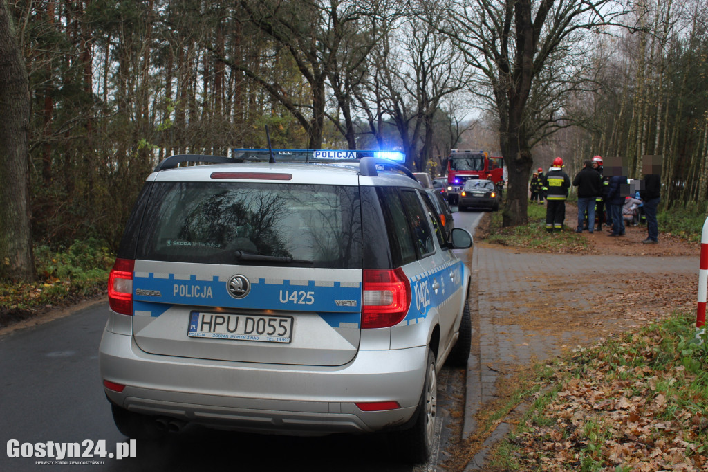 Zderzenie osobówek na osiedlu Marysin