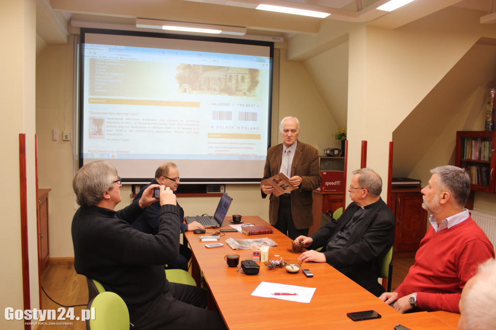 Kalendarz przedstawiający gostyńską Farę