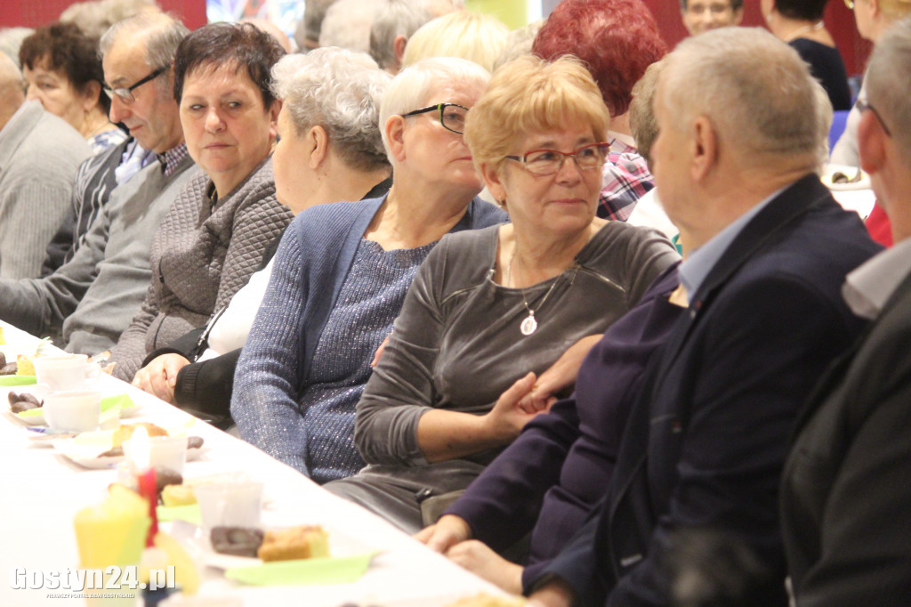 Świąteczne spotkanie seniorów w GOK Hutnik