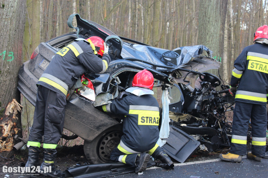 Śmiertelny wypadek. Zginął 29-letni kierowca