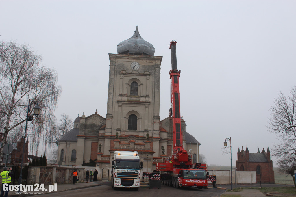 Demontaż kopuły Sanktuarium na Zdzieżu