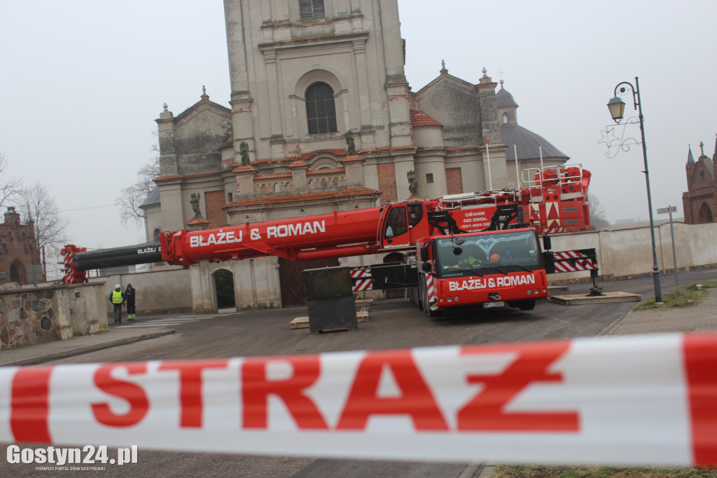 Demontaż kopuły Sanktuarium na Zdzieżu