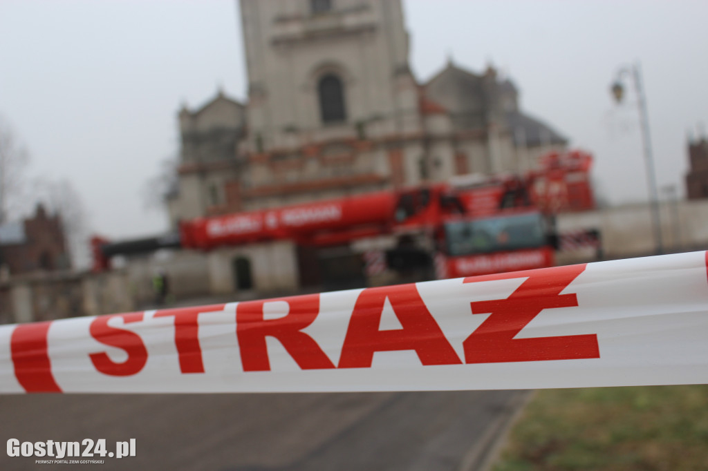 Demontaż kopuły Sanktuarium na Zdzieżu