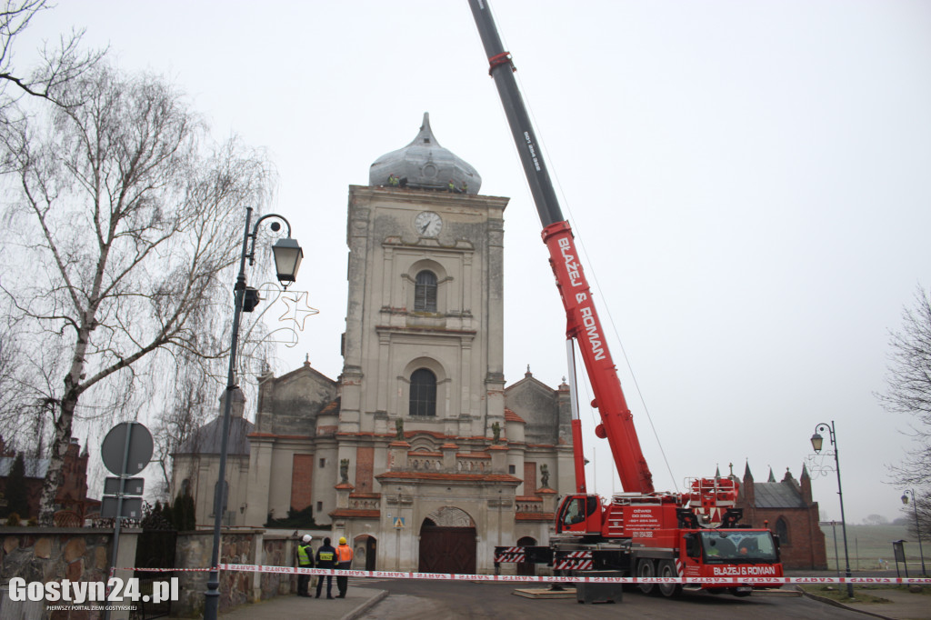 Demontaż kopuły Sanktuarium na Zdzieżu