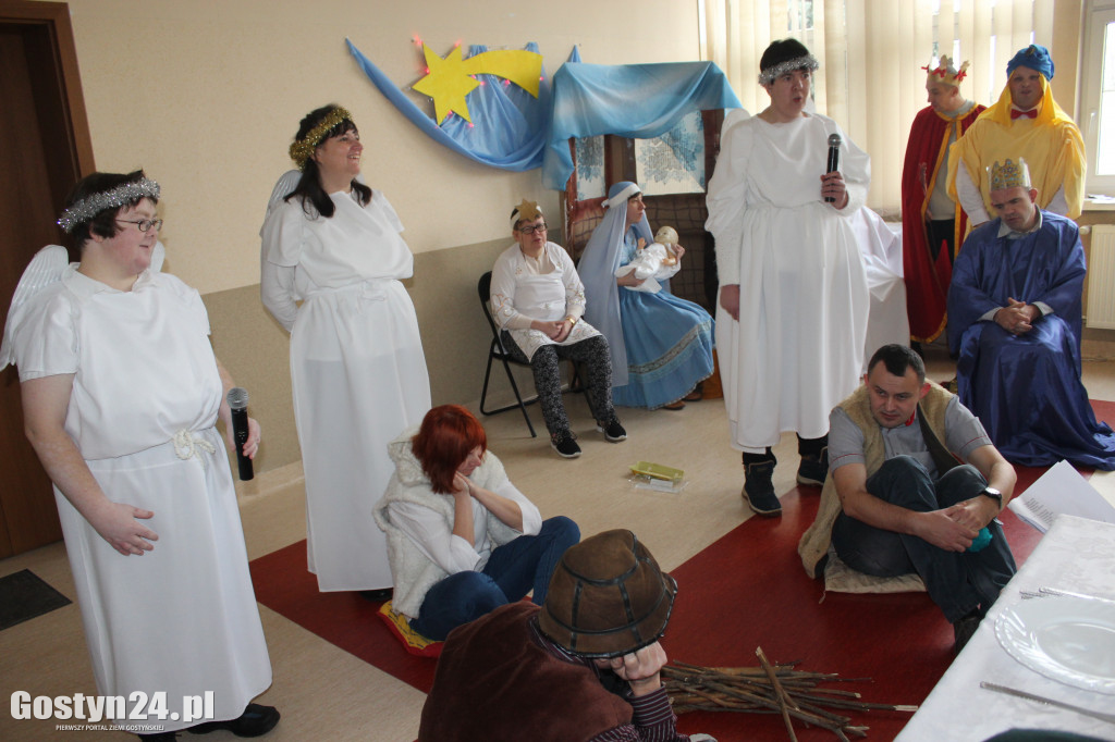 Spotkanie przy wigilijnym stole ŚDS w Gostyniu