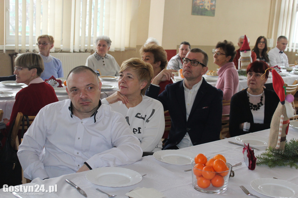 Spotkanie przy wigilijnym stole ŚDS w Gostyniu