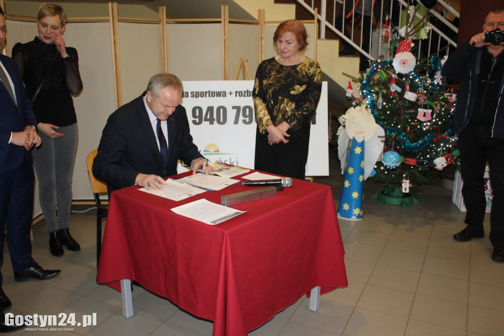 Wmurowanie aktu erekcyjnego w ZSS Brzezie