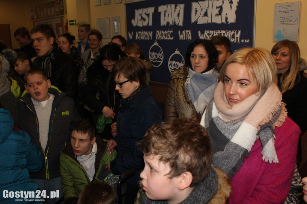 Wmurowanie aktu erekcyjnego w ZSS Brzezie