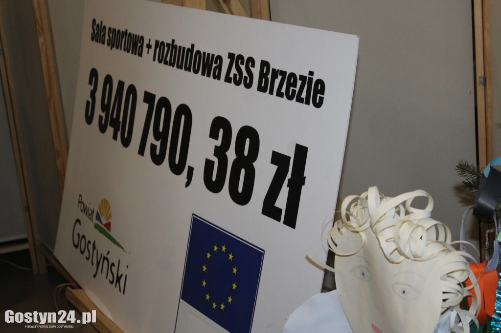 Wmurowanie aktu erekcyjnego w ZSS Brzezie