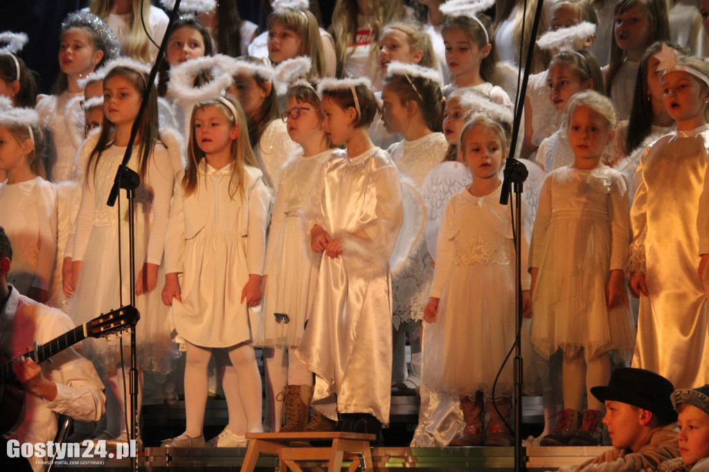 Koncert bożonarodzeniowy w GOK Hutnik
