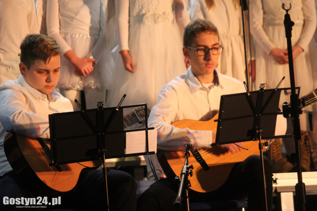 Koncert bożonarodzeniowy w GOK Hutnik