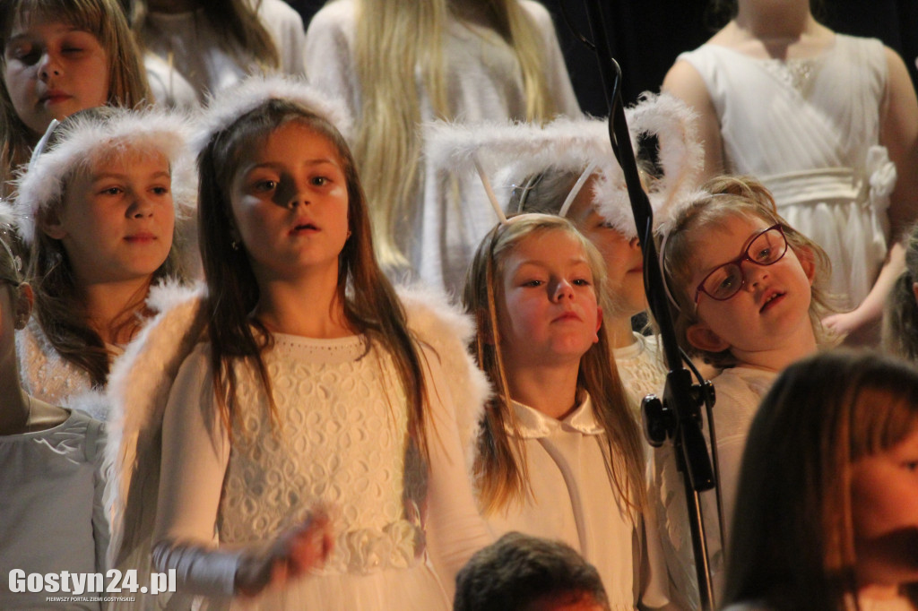 Koncert bożonarodzeniowy w GOK Hutnik