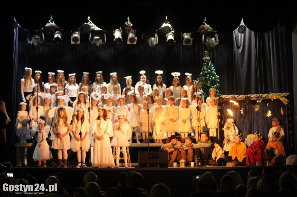 Koncert bożonarodzeniowy w GOK Hutnik