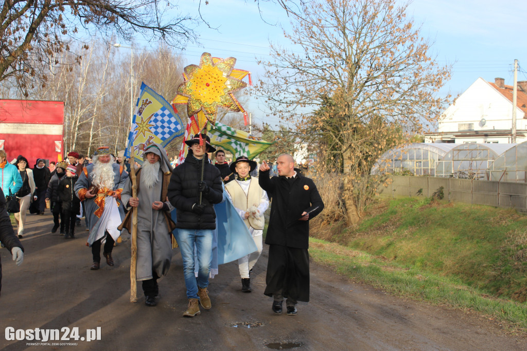 Orszak Trzech Króli przeszedł ulicami Gostynia