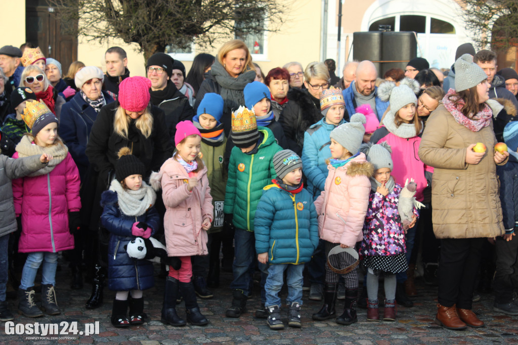 Orszak Trzech Króli przeszedł ulicami Gostynia