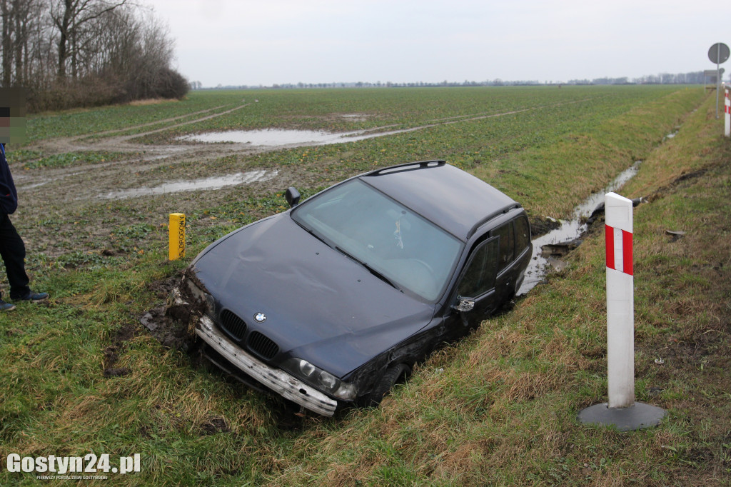 Zdarzenie drogowe na trasie Borek Wlkp.-Dąbrówka