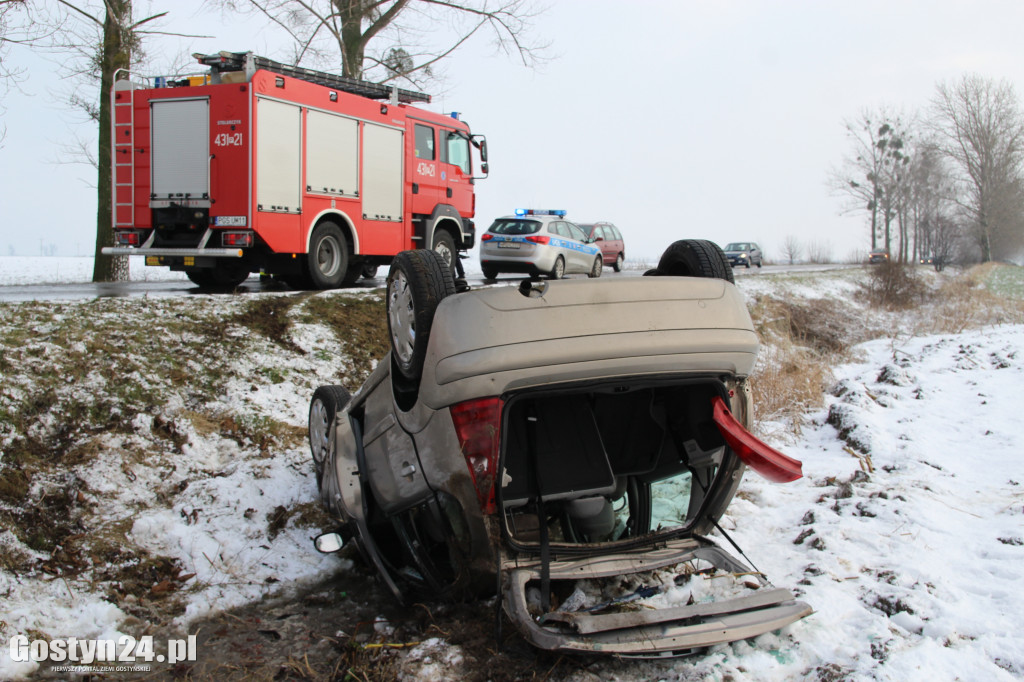Zdarzenie drogowe na trasie Strzelce Wielkie-Lipie