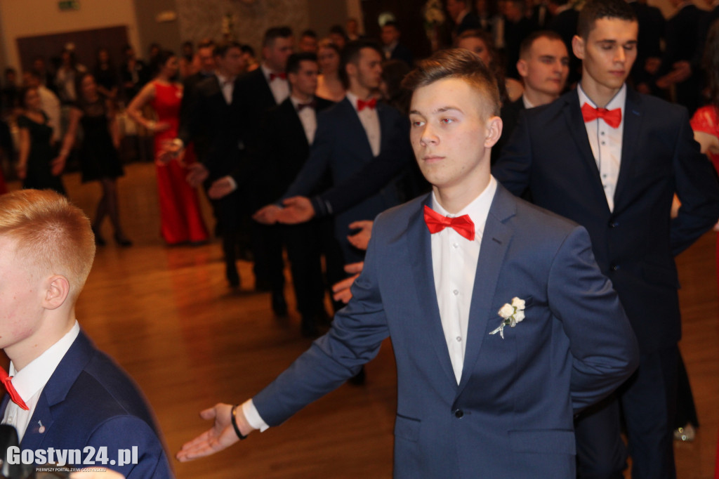 Studniówka ZSR w Grabonogu
