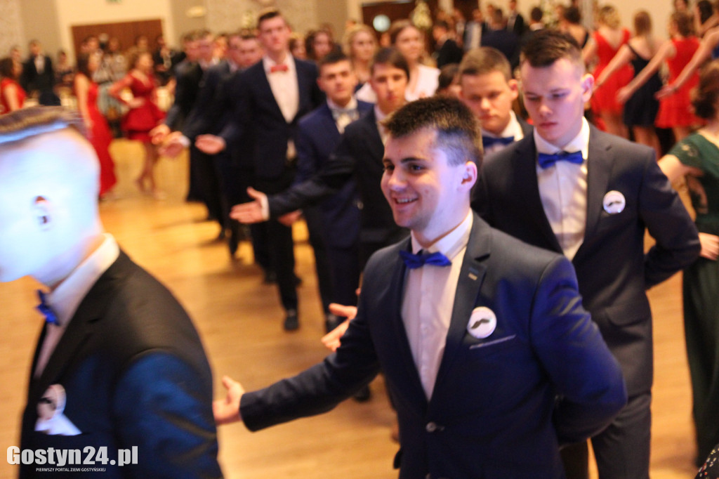Studniówka ZSR w Grabonogu