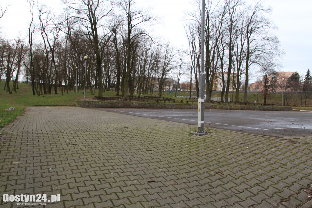 Park przy ul. Strzeleckiej w Gostyniu