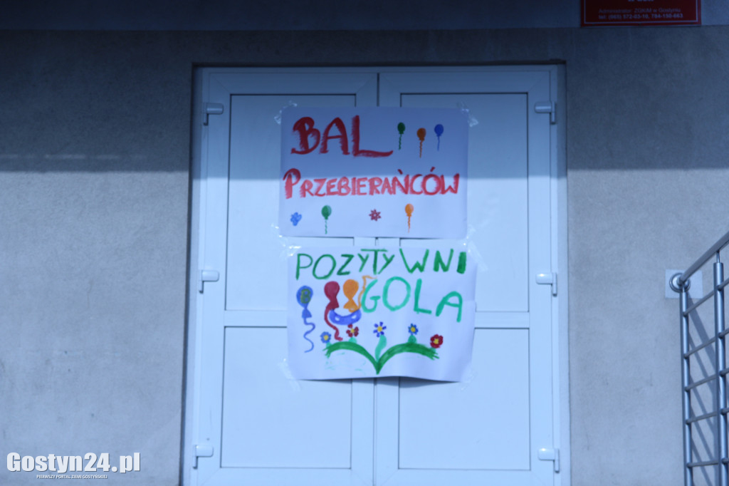 Bal przebierańców w Goli