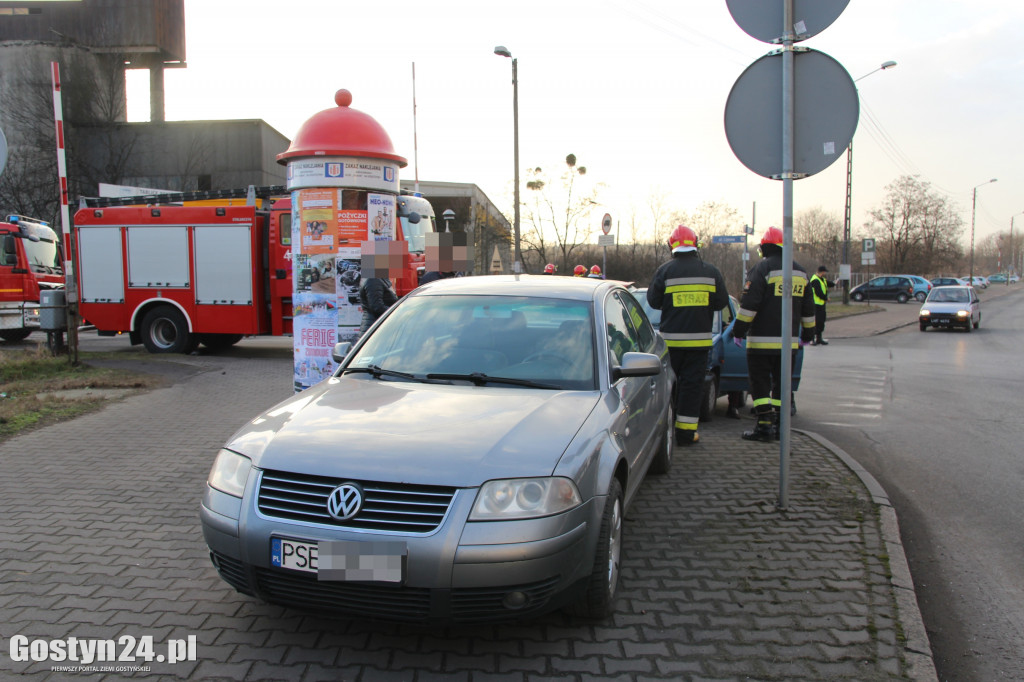 Wypadek na skrzyżownaiu ulic - Lipowej i Fabrycznej