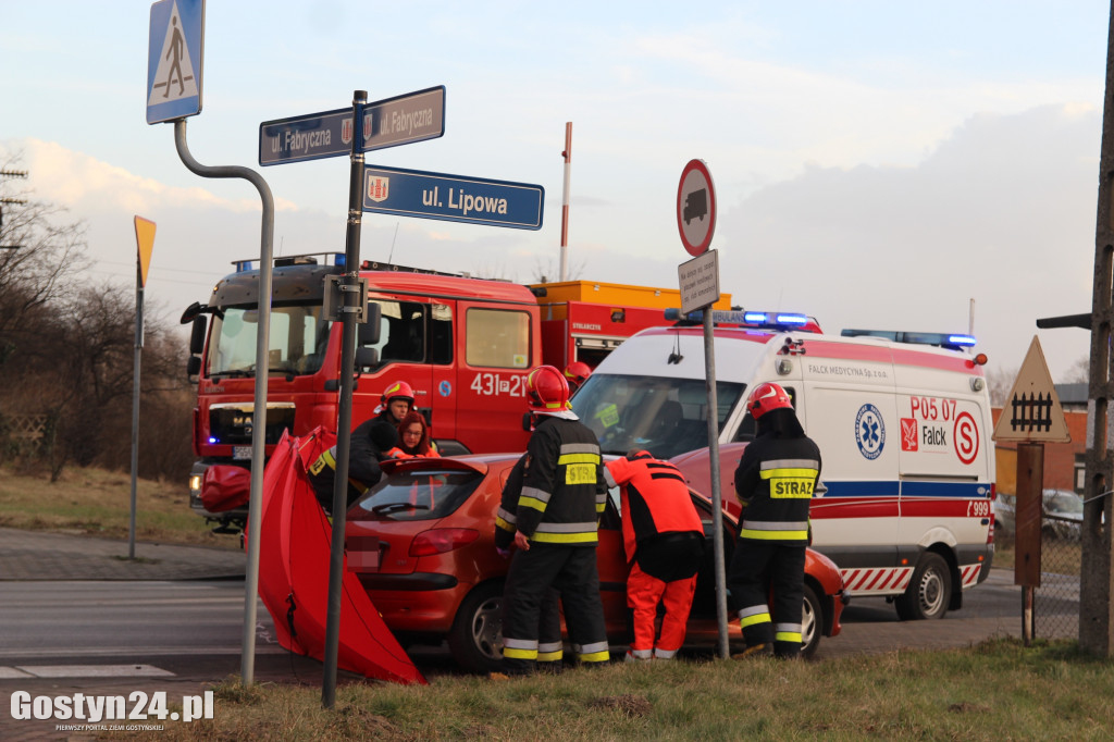 Wypadek na skrzyżownaiu ulic - Lipowej i Fabrycznej
