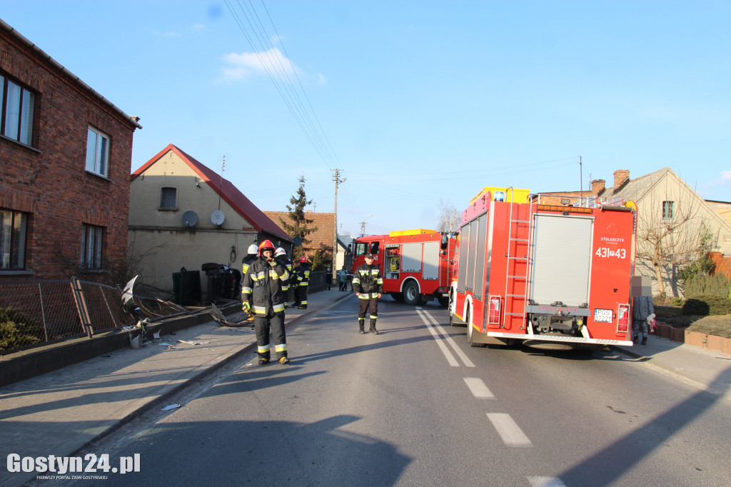 Wypadek na drodze wojewódzkiej 434 w Kunowie