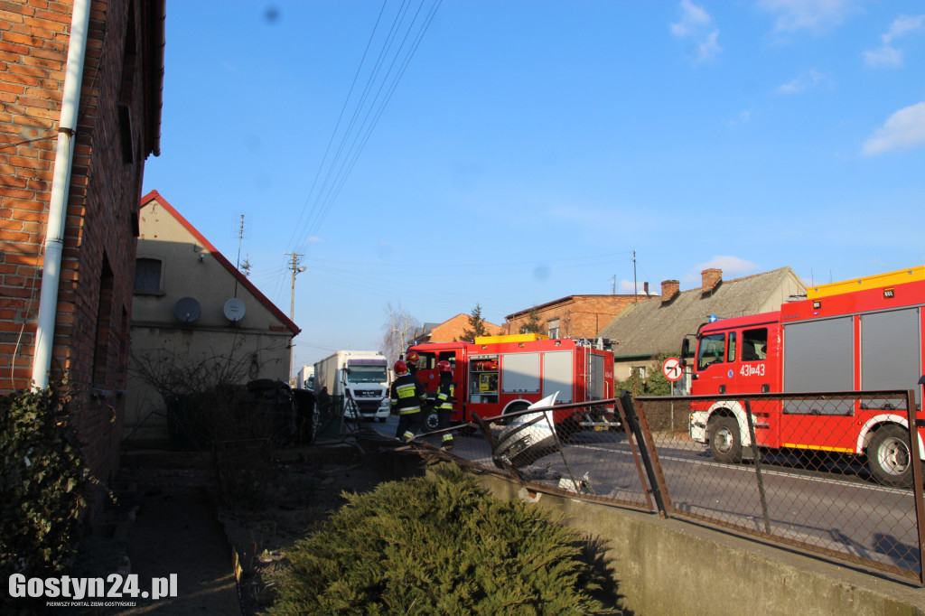 Wypadek na drodze wojewódzkiej 434 w Kunowie