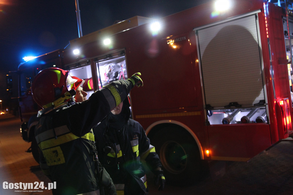 Pożar dachu domu jednorodzinnego w Poniecu