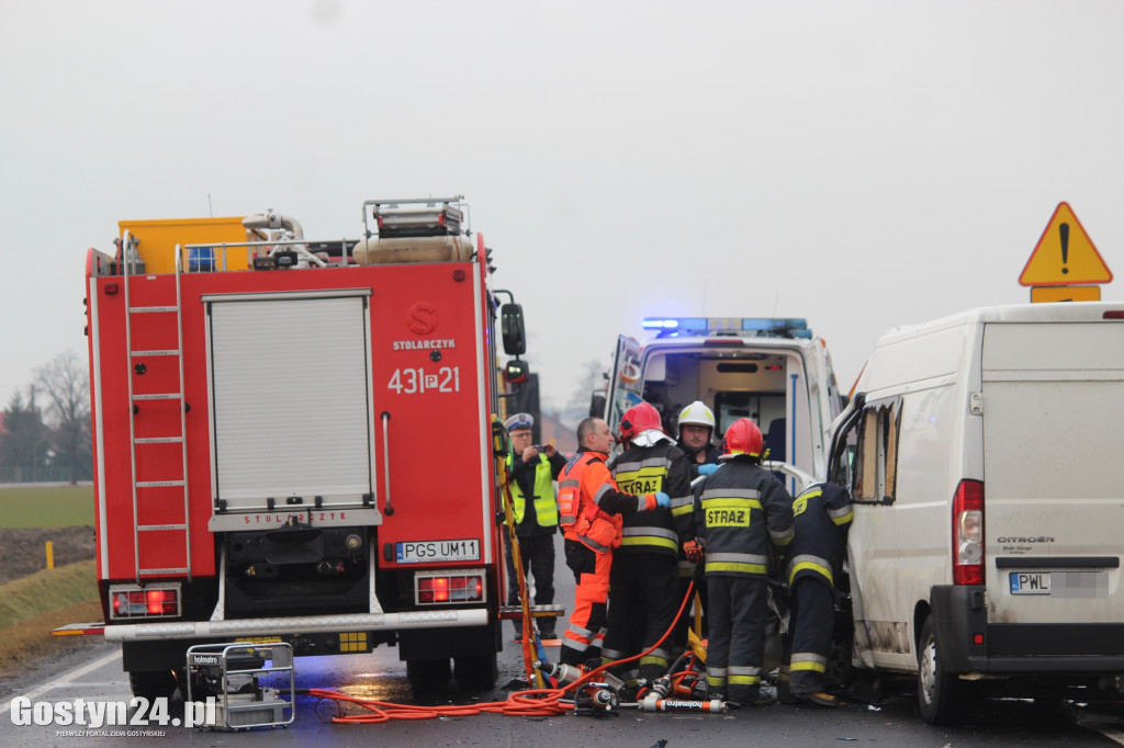 Zderzenie busów przed Hersztupowem
