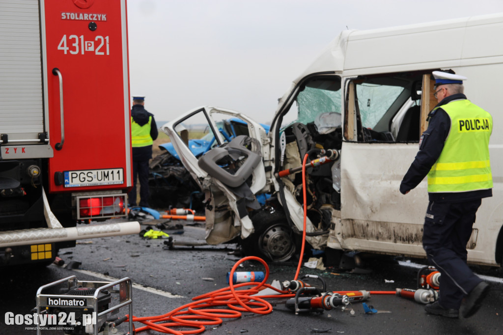 Zderzenie busów przed Hersztupowem