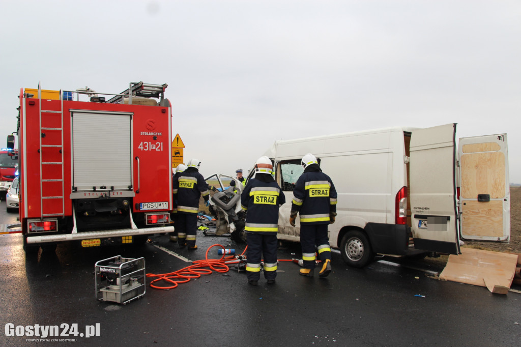 Zderzenie busów przed Hersztupowem
