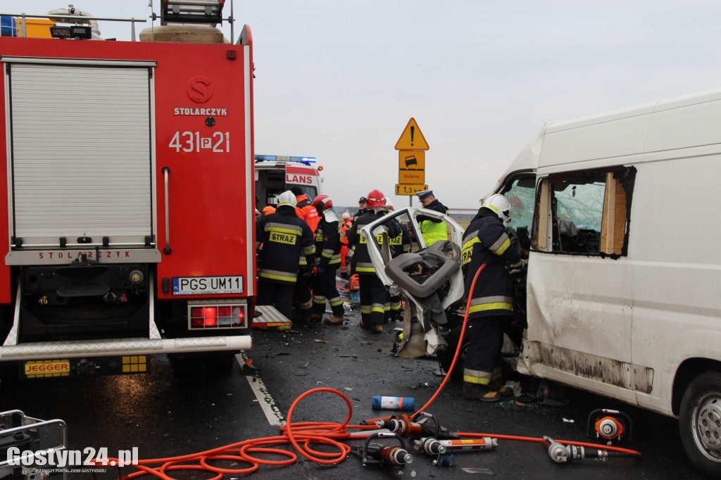 Zderzenie busów przed Hersztupowem