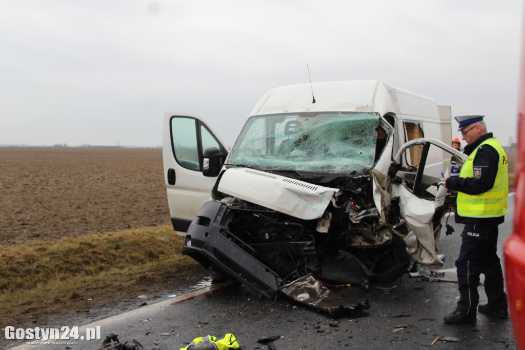 Zderzenie busów przed Hersztupowem