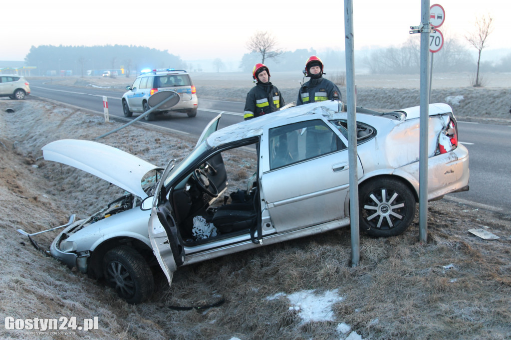 Poranny wypadek na wjeździe do Gostynia