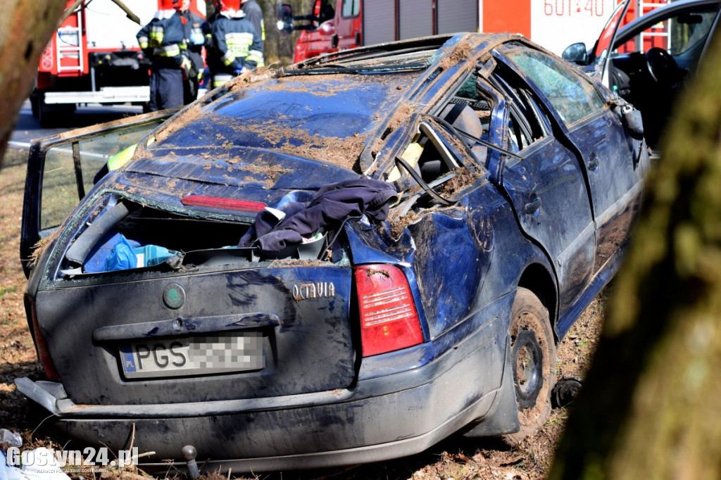10-letni chłopiec z ojcem poszkodowani w wypadku